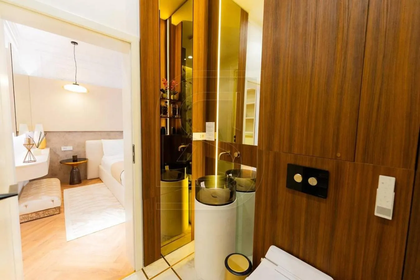 Rosenthal By Kristal Collection Apartment Bucharest Romania