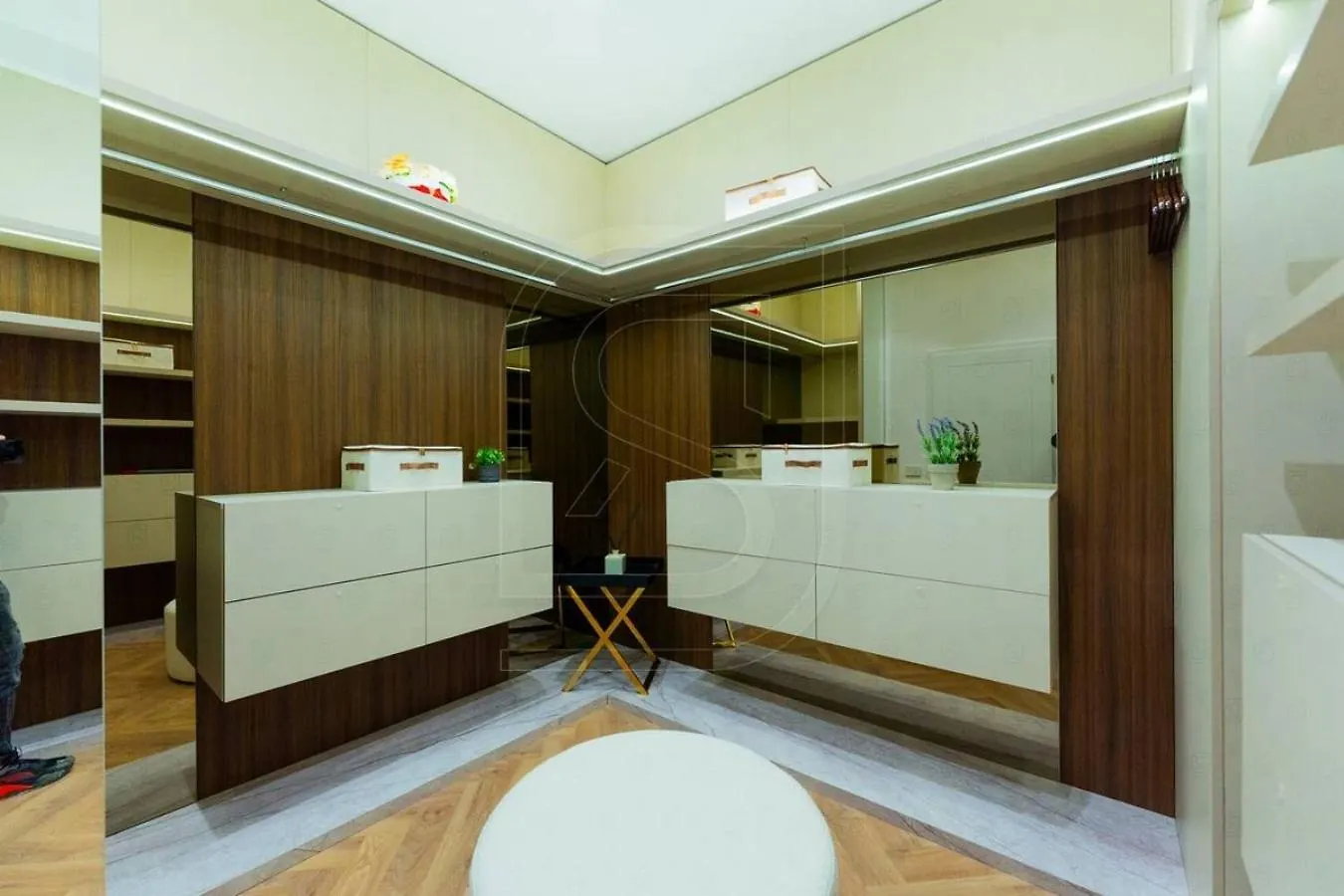 Rosenthal By Kristal Collection Apartment Bucharest