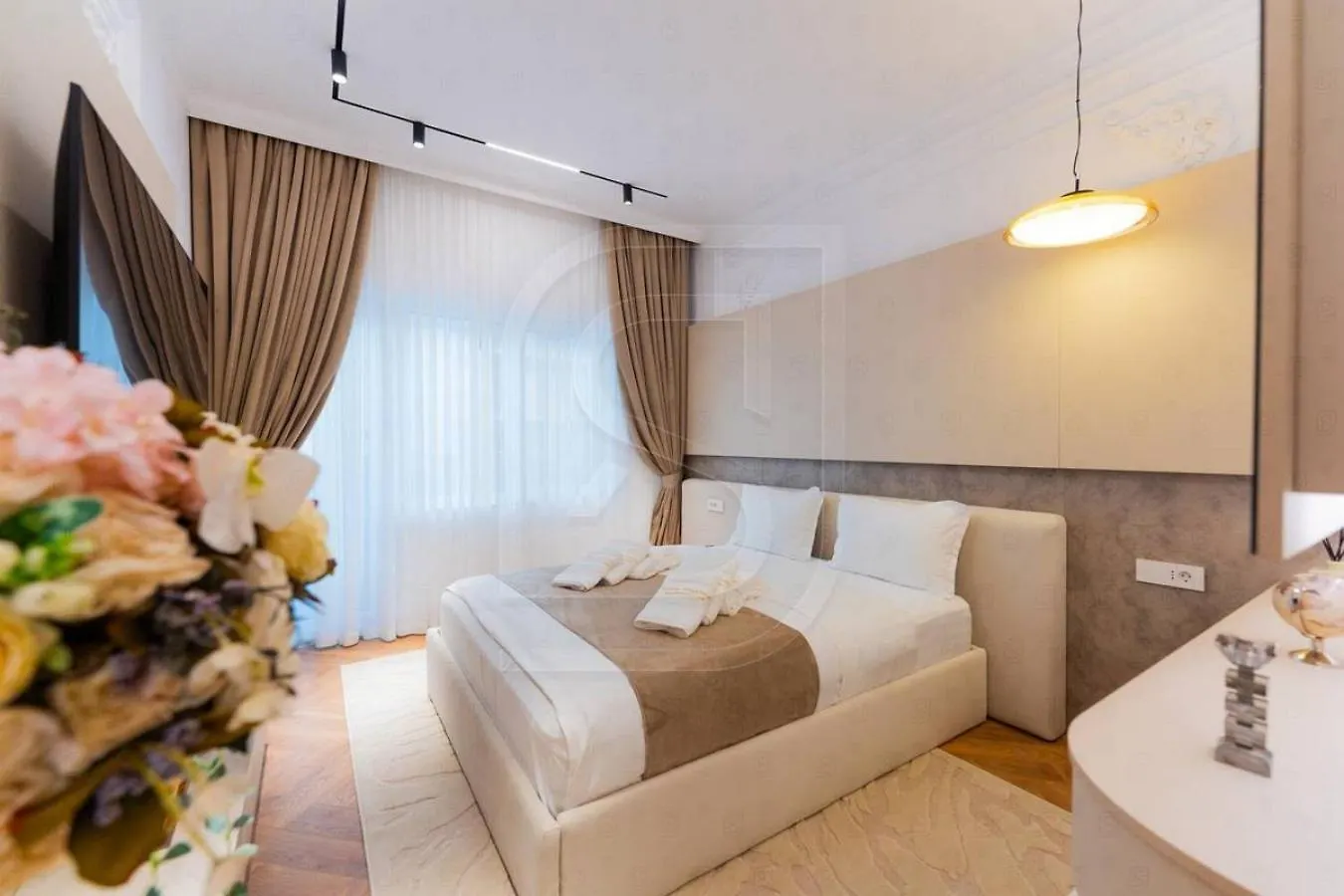 Rosenthal By Kristal Collection Apartment Bucharest 0*,