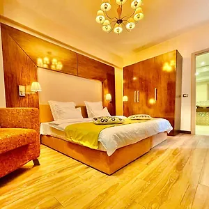 Apartament Royal With A Perfect View - Yamaluxe, Bucureşti